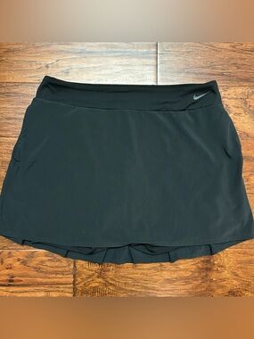 Nike Dri-FIT Black Pleated Athletic Skort Tennis Golf Pickleball Size L
